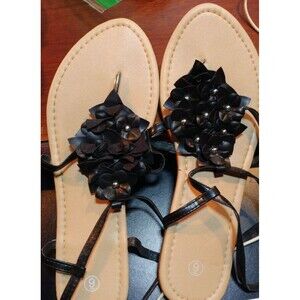 Black Sandals With Studded Flowers women's size 9